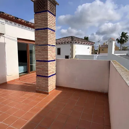 Spanish Pool Vacation Lfg